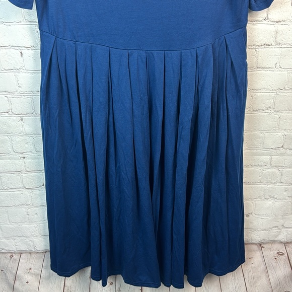 BloomChic Navy Pleated Short Sleeve Knit Pocket Dress Size Large 12 - Picture 5 of 6